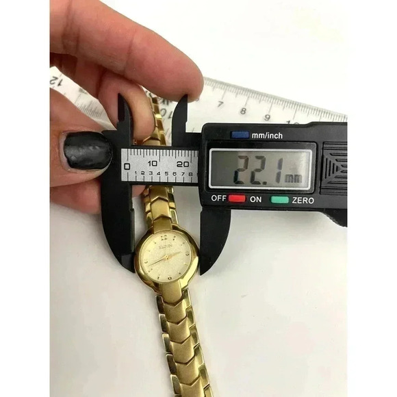 Elgin Gold Tone Watch 22mm EG386 Round Dial Women's WORKS - Picture 14 of 14